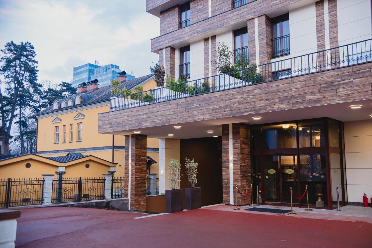 Hotel Integra Banja Luka Esterno foto