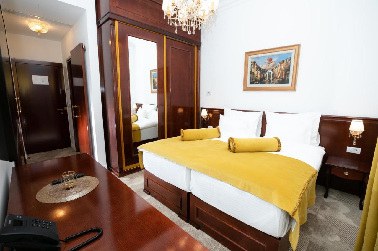 Hotel Integra Banja Luka Esterno foto