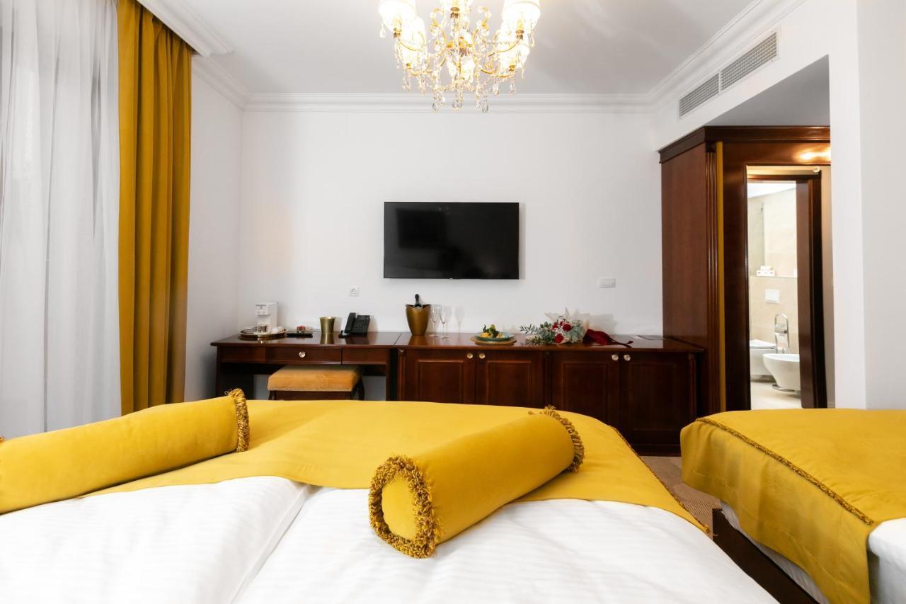 Hotel Integra Banja Luka Esterno foto